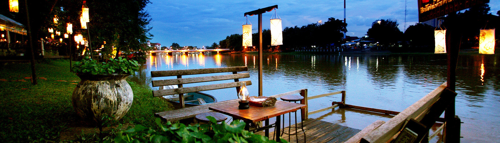 Eten aan het water