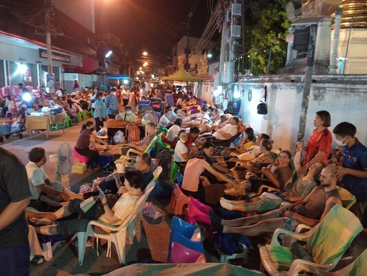 Sunday Night Market & Saturday Night Market